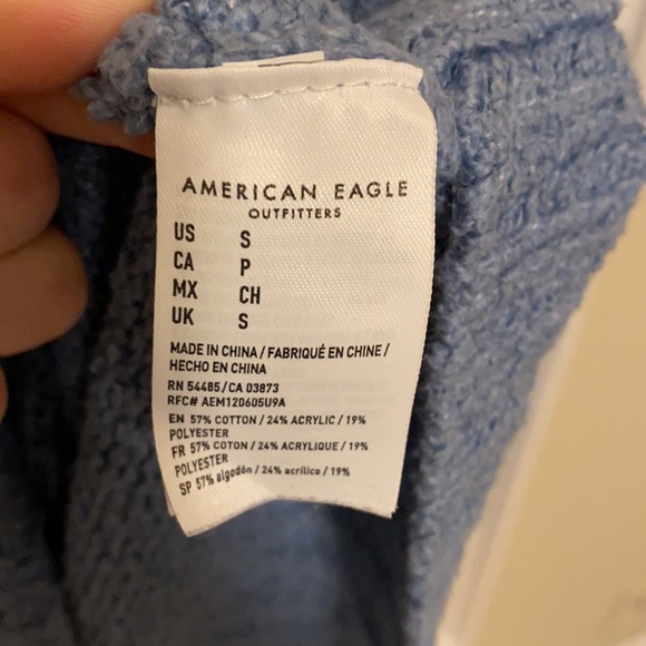 Cozy baby blue sweater from American Eagle - Picture 4 of 5